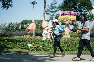 BIB: 
                            <button type="button" onclick="openModal(27621584)" class="btn btn-primary btn-sm float-right btn-popup" data-toggle="modal" data-target=".modal-high-quality">
                        <i class="fas fa-shopping-cart"></i> Add to Cart
                    </button>
                                            <button type="button" onclick="isThisMe(27621584, true)" class="btn btn-success btn-sm float-right btn-popup btn-isme hidden" data-toggle="tooltip" data-placement="bottom" title="นี่คือรูปของคุณใช่ไหม คลิกที่นี่เพื่อเอาเข้าอัลบั้ม">
                        <i class="fas fa-plus"></i> Add to album
                    </button>
                    <button type="button" onclick="isThisMe(27621584, false)" class="btn btn-warning btn-sm float-right btn-popup btn-isnotme hidden">
                        <i class="fas fa-ban"></i> Remove from album
                    </button>